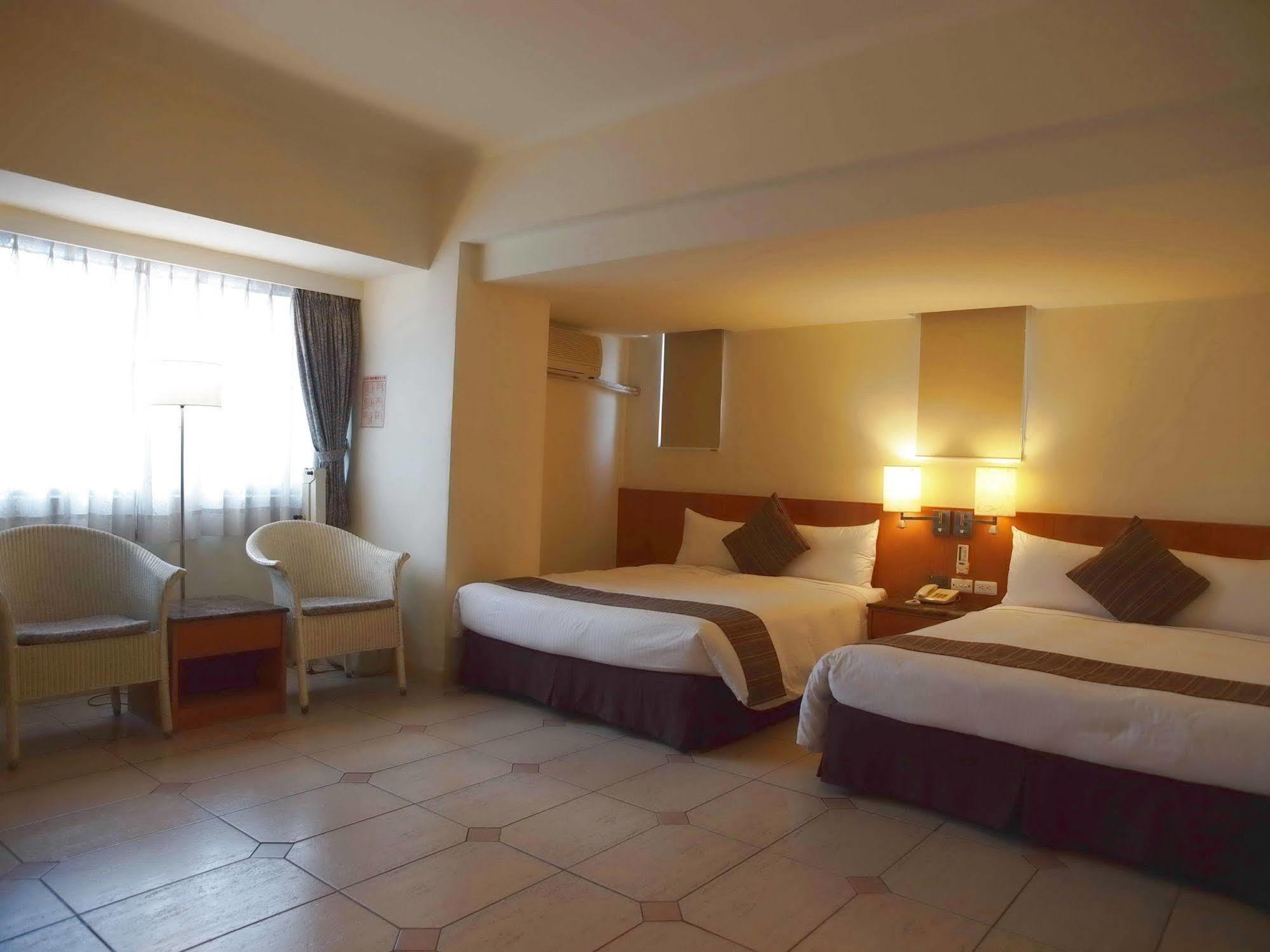 Finders Hotel Hualien Da-Tong Kültér fotó